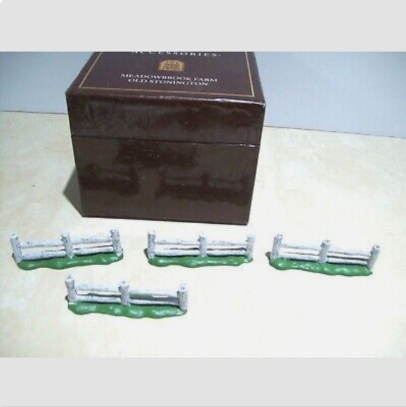 New Lang and Wise Meadowbrook Farm Old Stockington 4 split rail fences - Picture 1 of 5